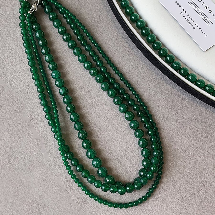 Green Agate Beaded Strand Necklace — close-up bead detail