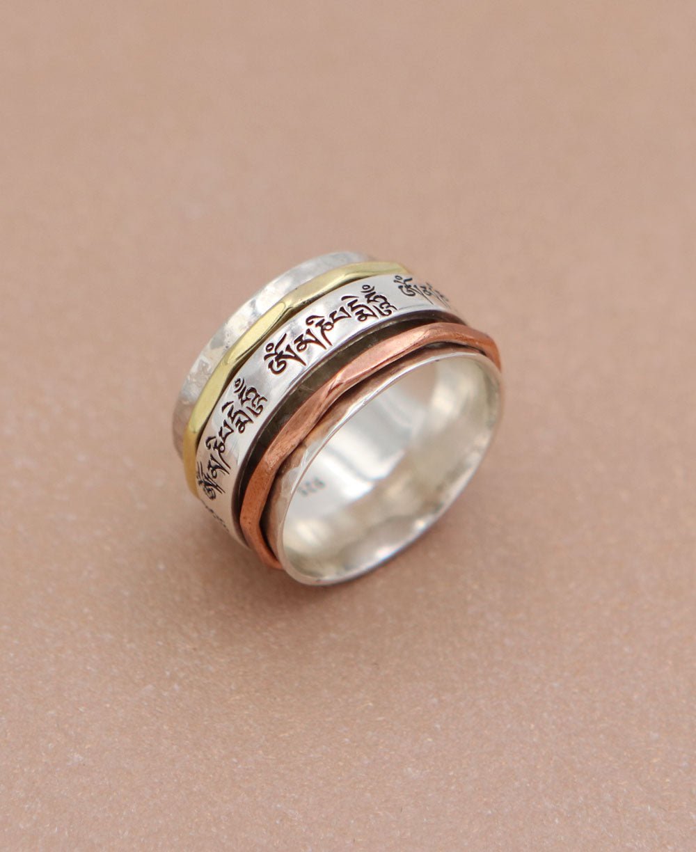 Mantra Energy Spinning Ring